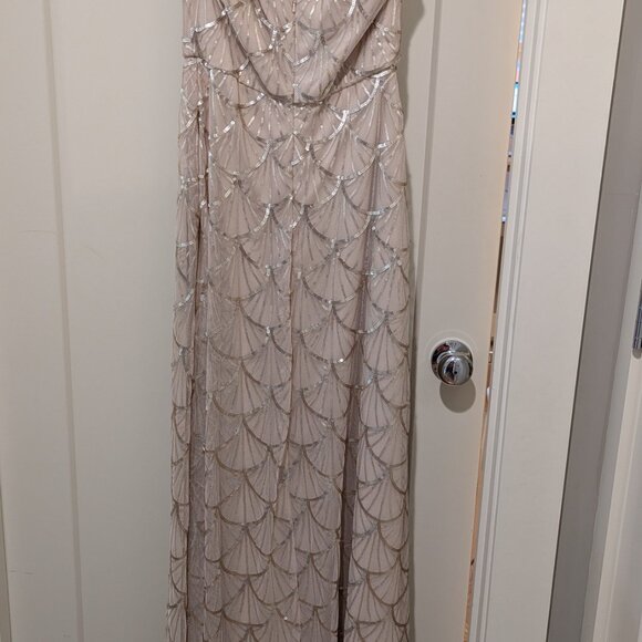 Sorella Vita Formal Gown - Picture 9 of 11